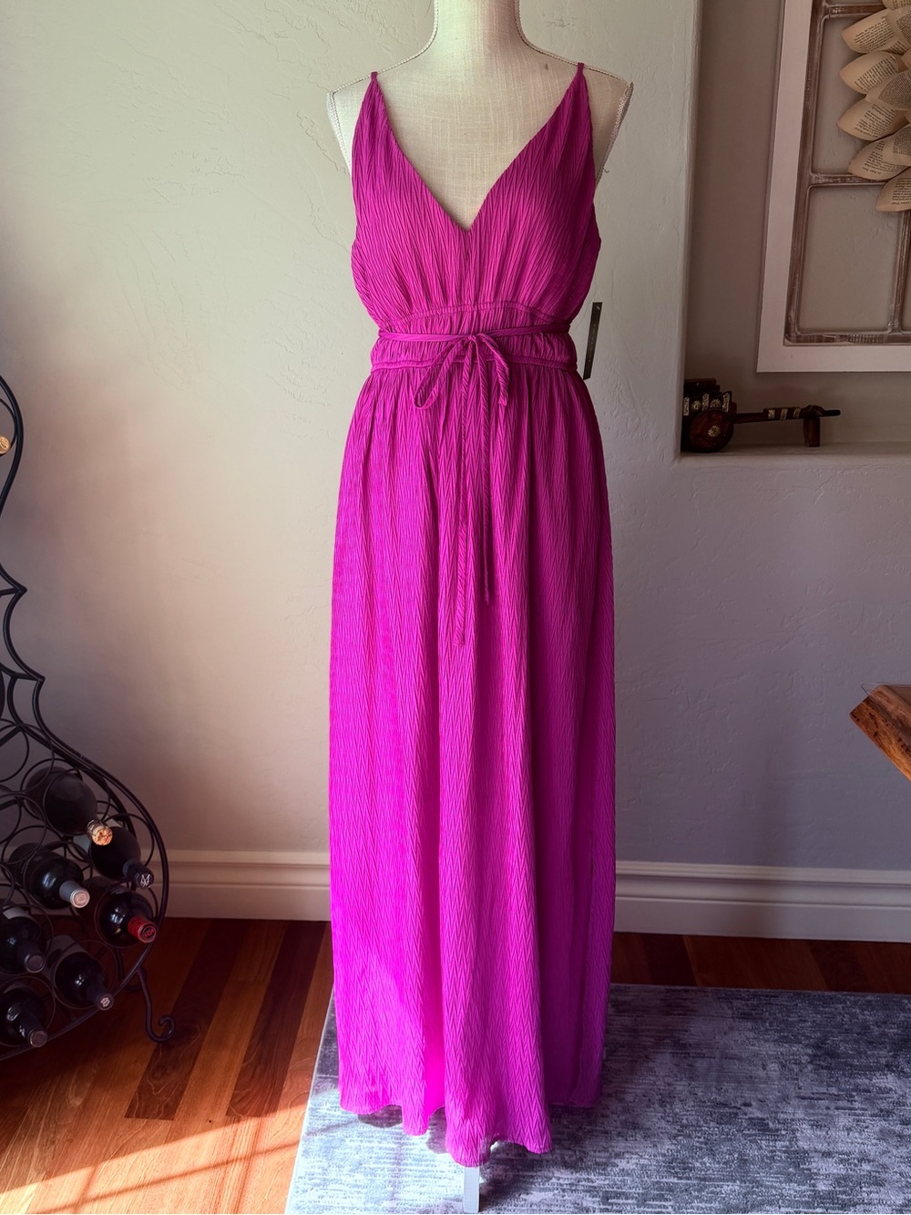 Taylor Women's Fuchsia Purple V-Neck Maxi Dress with Waist Tie Size M NWT
